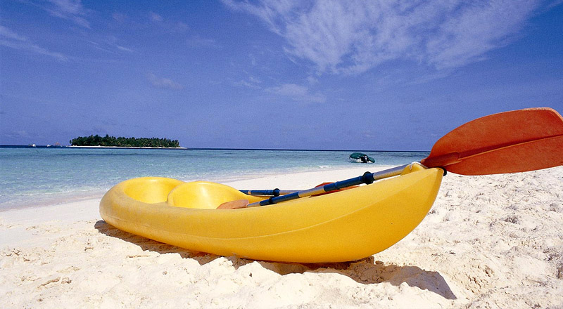 Angsana Ihuru Island Maldives - Kayaking