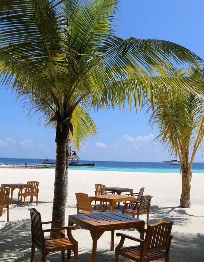 Banyan Tree Vabbinfaru Resort, Maldives - Naiboli Bar