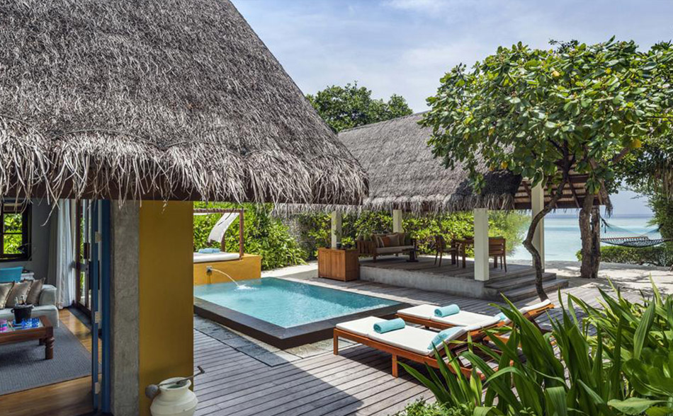 Four Seasons Resort at Landaa Giraavaru - Oceanfront Bungalow With Pool