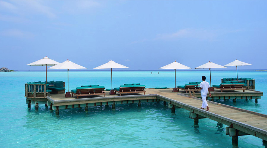 Gili Lankanfushi Maldives - Overwater Bar