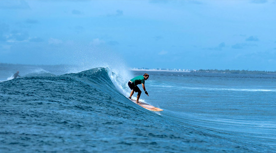 Gili Lankanfushi Maldives  - Surfing With Tropicsurf