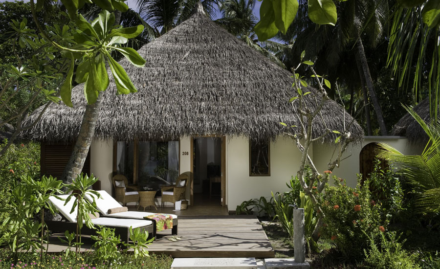 Kuramathi Maldives - Deluxe Beach Villa