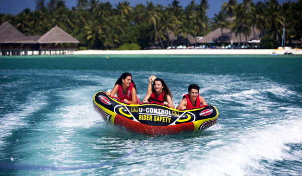 Medhufushi Island Resort - Water Sports