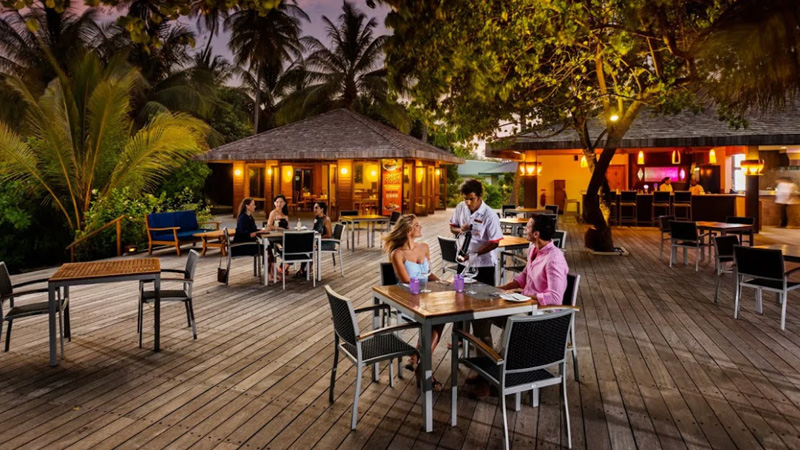 Meeru Island Resort & Spa - À La Carte Restaurants