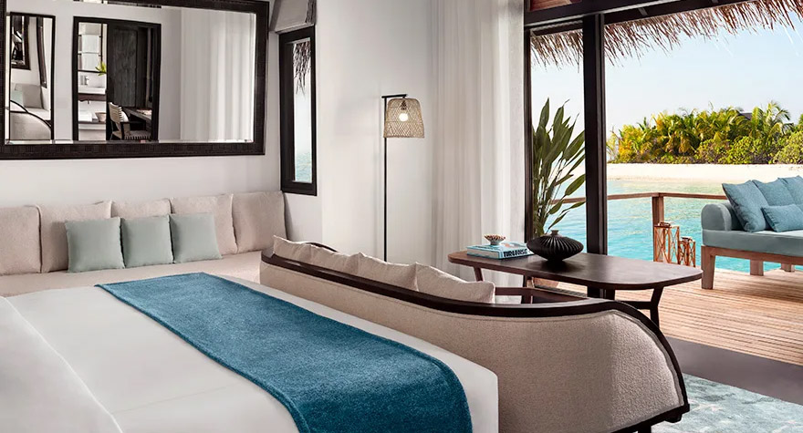 Anantara Veli Maldives Resort Deluxe Over Water Villa