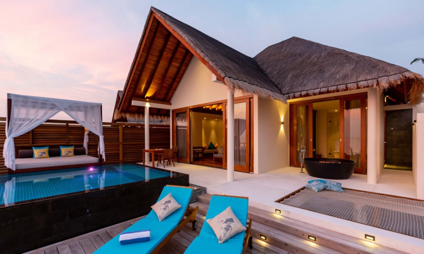 Furaveri Island Resort & Spa Sunset Ocean Pool Villa
